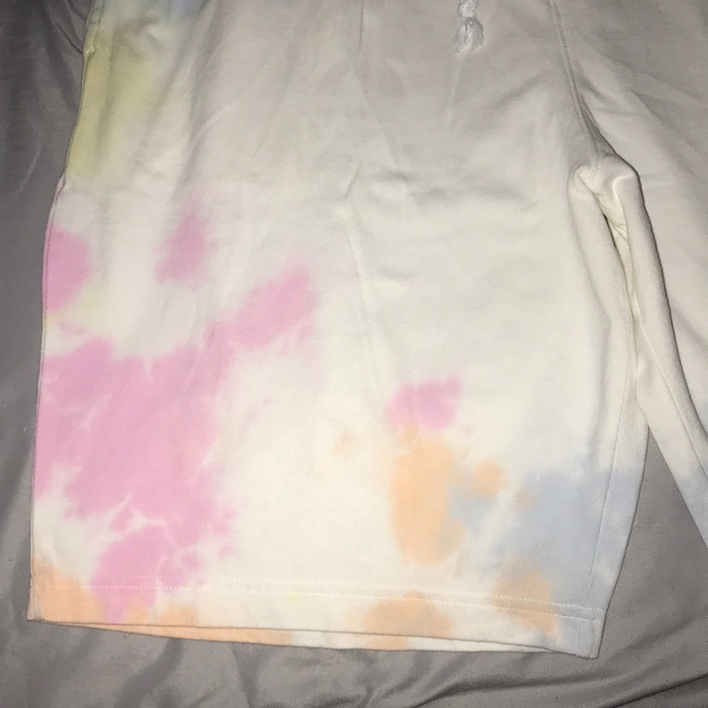Champion Men’s Tie Dye Shorts🆕 - Picture 4 of 16
